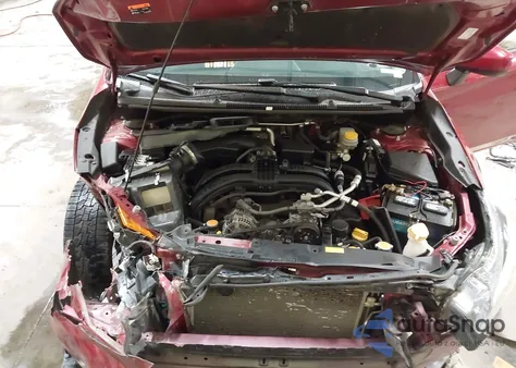 2019 Subaru Crosstrek 2.0I Premium z USA, uszkodzony, nr VIN JF2GTACC0KH367181